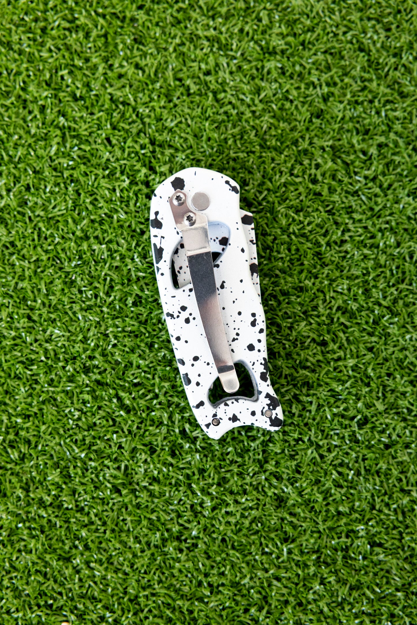 Sink It Brother Divot Tool